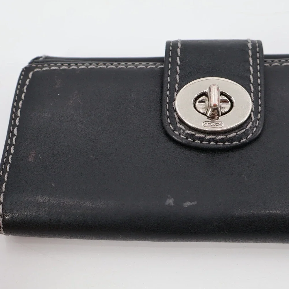 Legacy Coach Turnlock Wallet Black Topstitching ID‎ Card Slots Outer Pockets